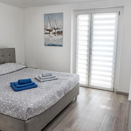 アパート Seagulls, Elegance And Freedom ラヴァーニャ