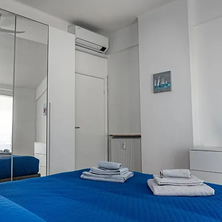 Seagulls, Elegance And Freedom * Лаванья